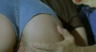 sex hacker camera Cumshot trên 4 mặt-làm việc trên gà với miệng và tay. sex nước ngoài